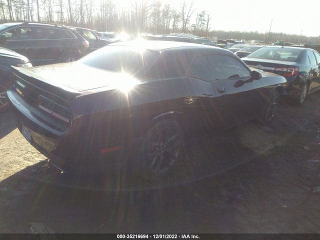 2021 DODGE CHALLENGER SXT 4