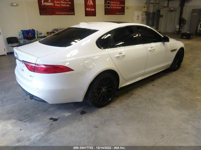 2016 JAGUAR XF 35T 4