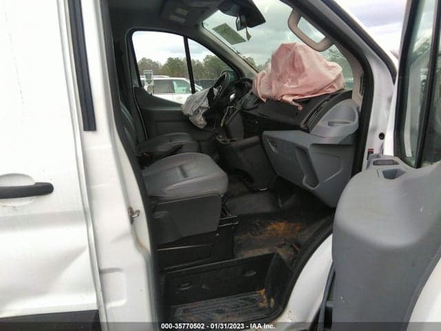 2019 FORD TRANSIT-250 5