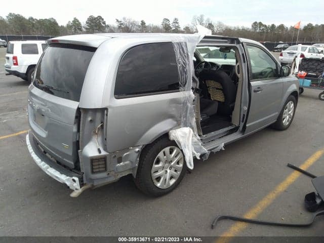 2019 DODGE GRAND CARAVAN SE 4