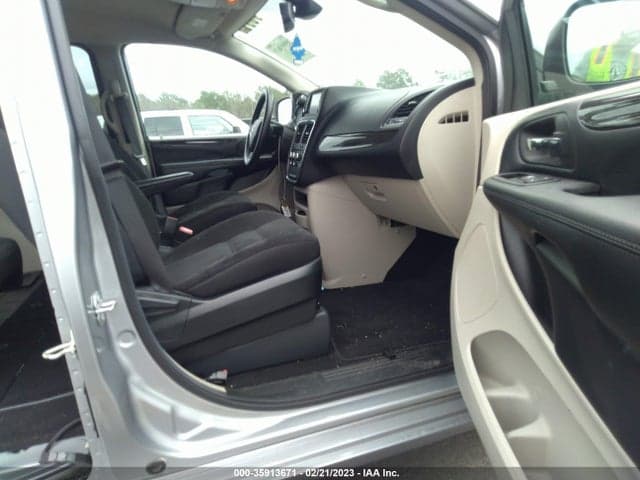 2019 DODGE GRAND CARAVAN SE 5