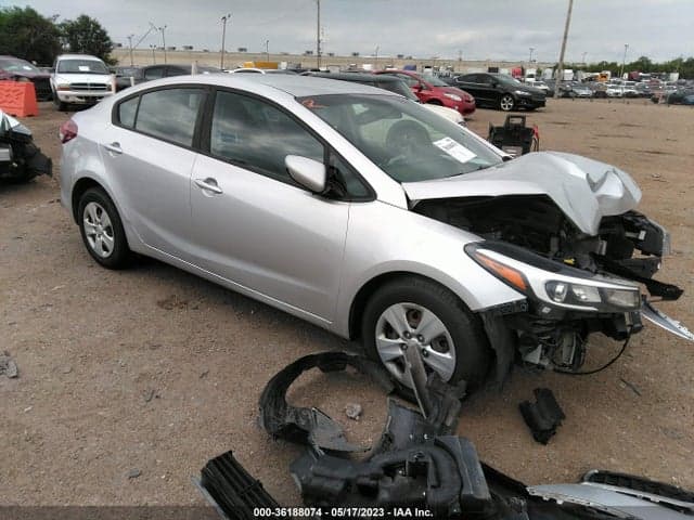 2017 KIA FORTE LX 1