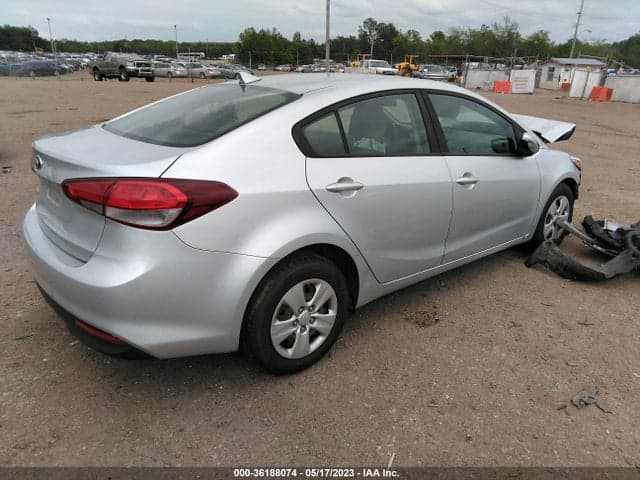 2017 KIA FORTE LX 4