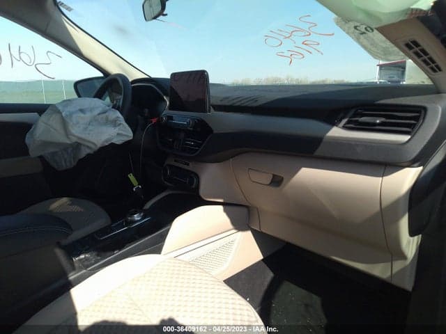 2020 FORD ESCAPE SE 5