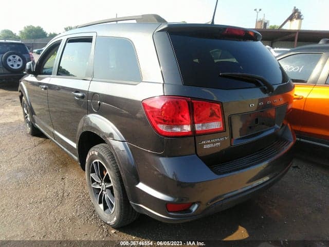 2019 DODGE JOURNEY SE 3