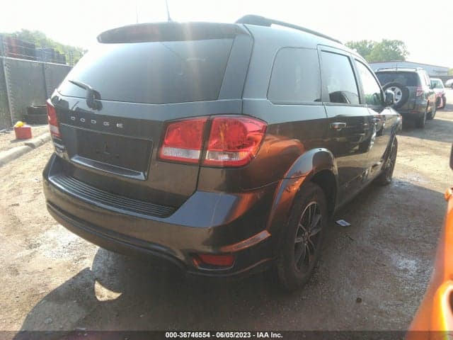 2019 DODGE JOURNEY SE 4