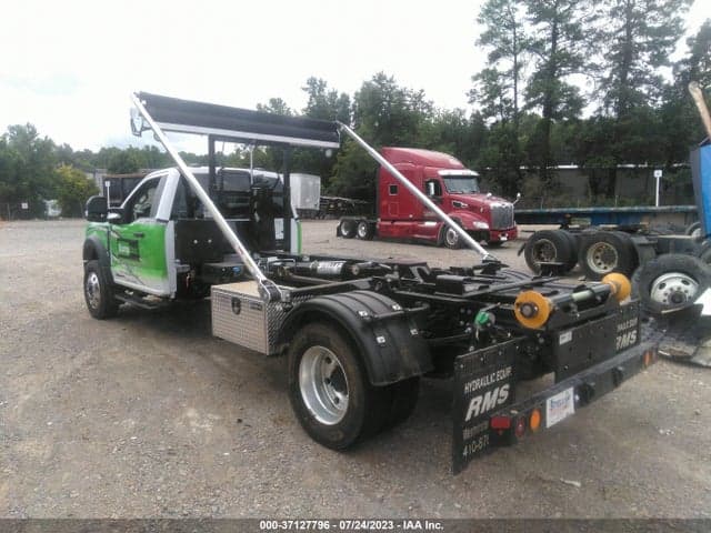 2023 FORD F-600 CHASSIS XLT 3
