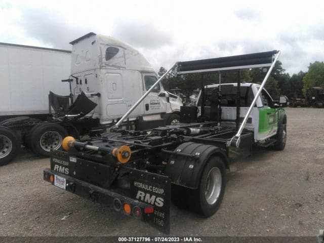 2023 FORD F-600 CHASSIS XLT 4