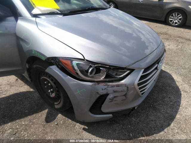 2017 HYUNDAI ELANTRA SE 6