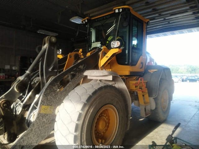 2020 VOLVO L90H 2