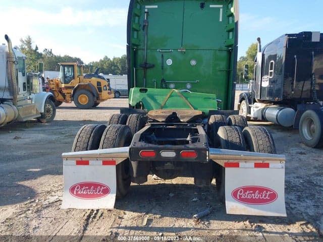 2021 PETERBILT 579 8