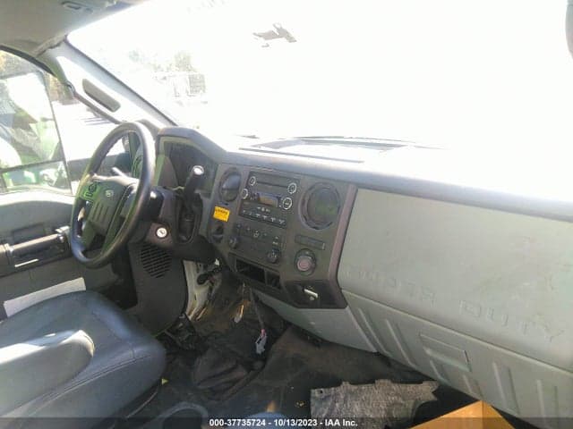 2019 FORD F-650 GAS 5