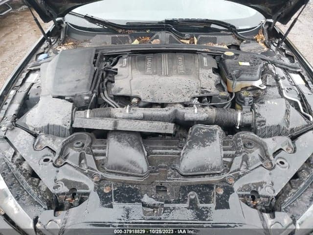2013 JAGUAR XF V6 10