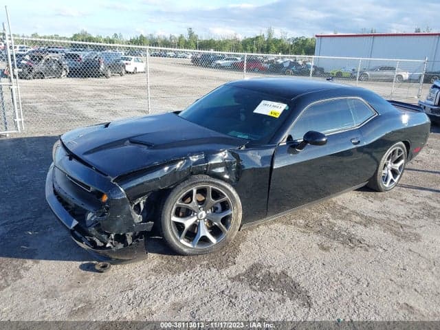 2017 DODGE CHALLENGER SXT 2