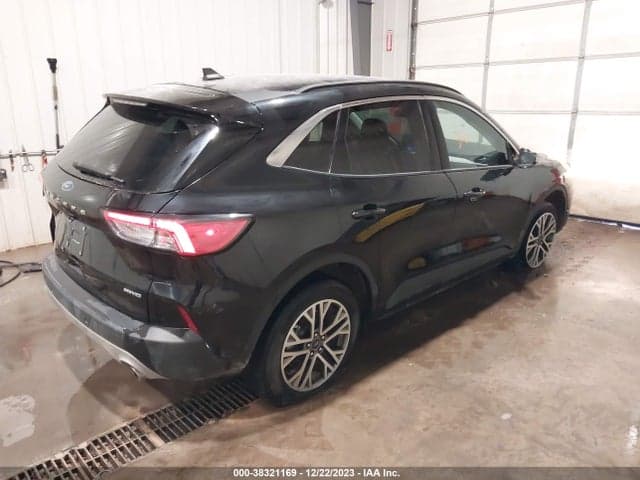 2021 FORD ESCAPE SEL 4
