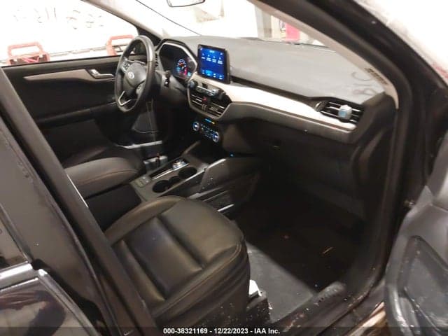 2021 FORD ESCAPE SEL 5