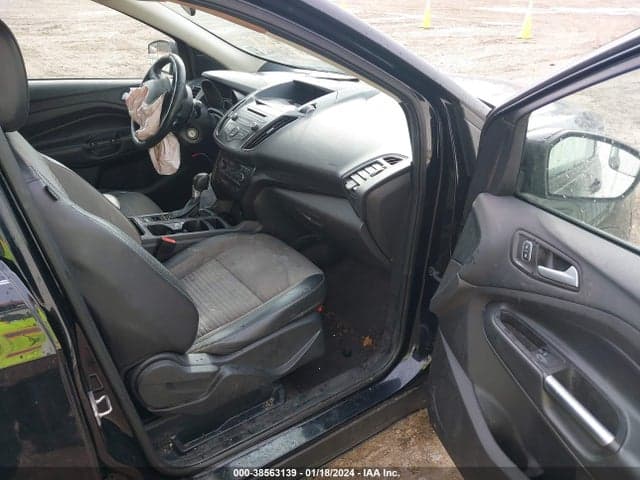 2018 FORD ESCAPE SE 5