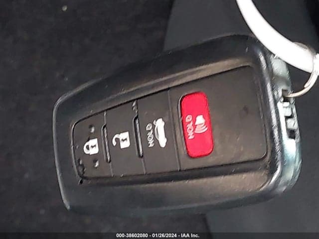 2018 TOYOTA CAMRY XSE 11