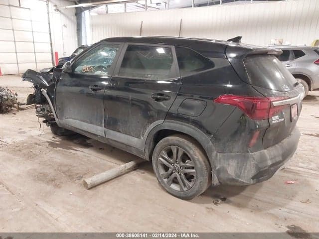 2023 KIA SELTOS LX 3
