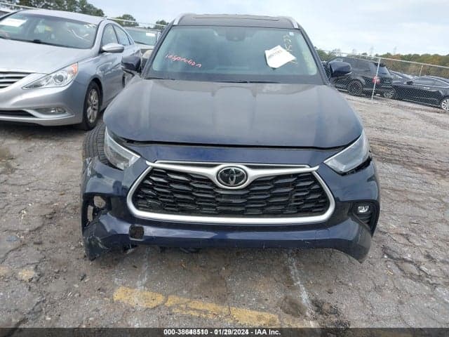 2023 TOYOTA HIGHLANDER XLE 6