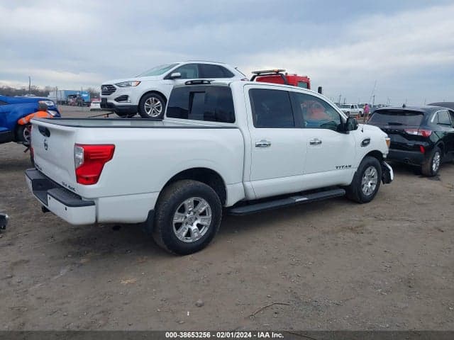 2017 NISSAN TITAN SV 4