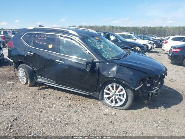 2019 NISSAN ROGUE SV 1