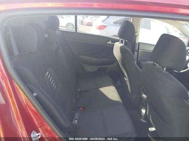 2018 KIA SPORTAGE LX 8