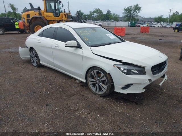 2017 MERCEDES-BENZ CLA 250 4MATIC 1
