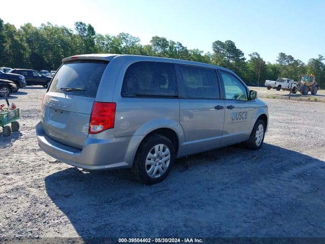 2019 DODGE GRAND CARAVAN SE 4