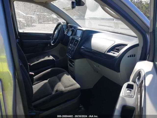 2019 DODGE GRAND CARAVAN SE 5