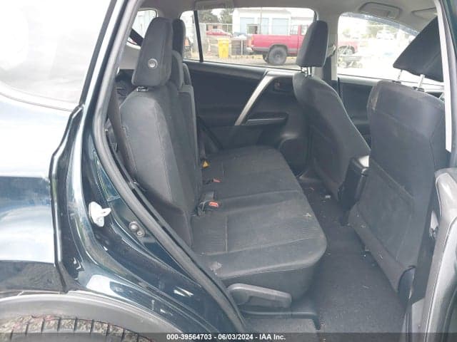 2017 TOYOTA RAV4 LE 8