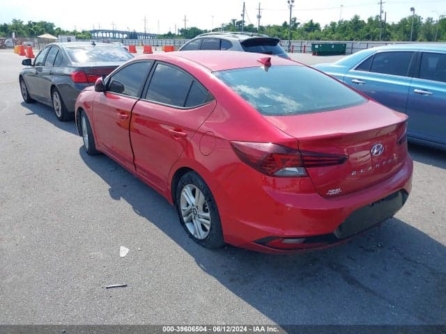 2020 HYUNDAI ELANTRA SEL 3