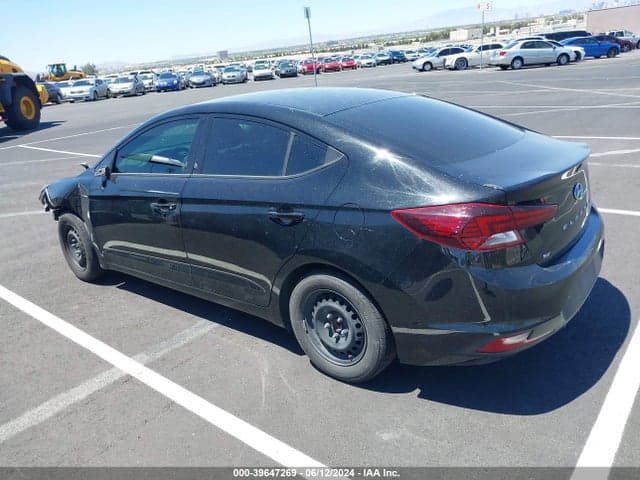 2019 HYUNDAI ELANTRA SE 3