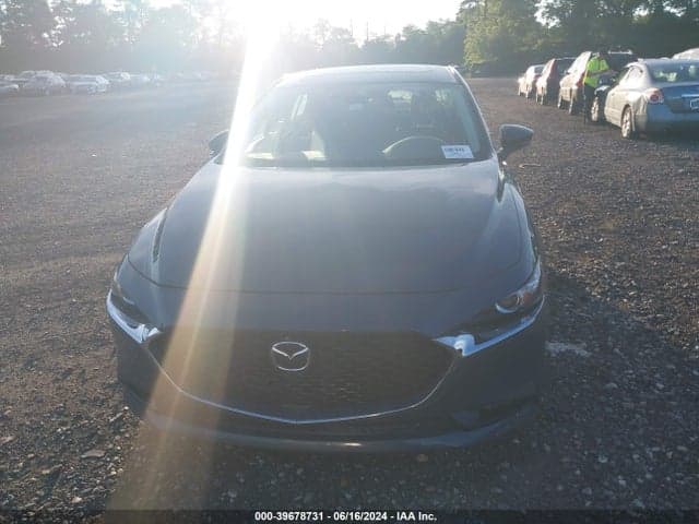 2023 MAZDA MAZDA3 2.5 S CARBON EDITION 6