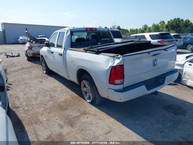 2017 RAM 1500 EXPRESS QUAD CAB 4X2 6'4 BOX 3