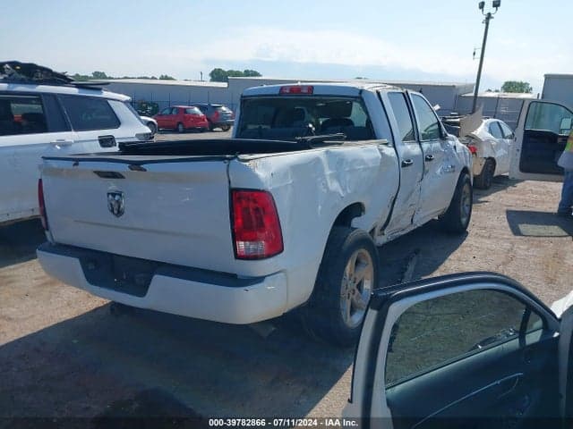2017 RAM 1500 EXPRESS QUAD CAB 4X2 6'4 BOX 4
