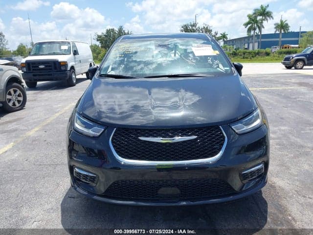 2023 CHRYSLER PACIFICA TOURING L 6