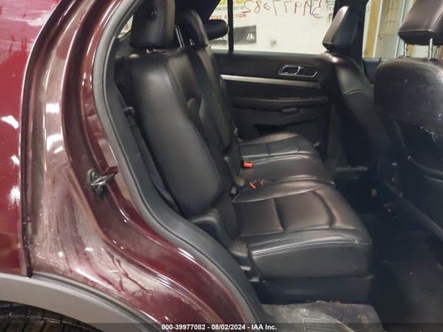 2019 FORD EXPLORER XLT 8