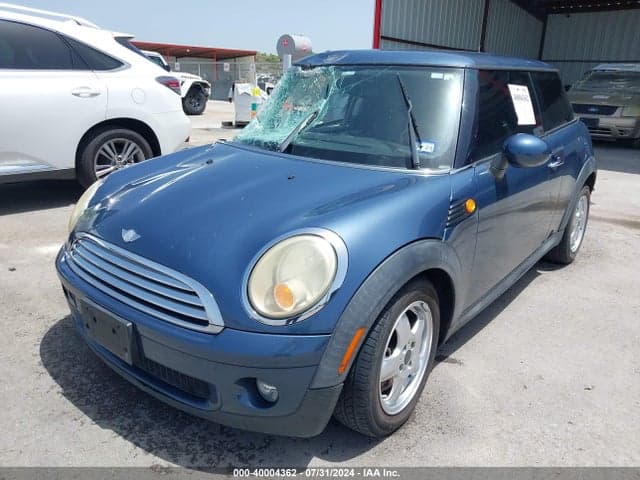2010 MINI COOPER 2