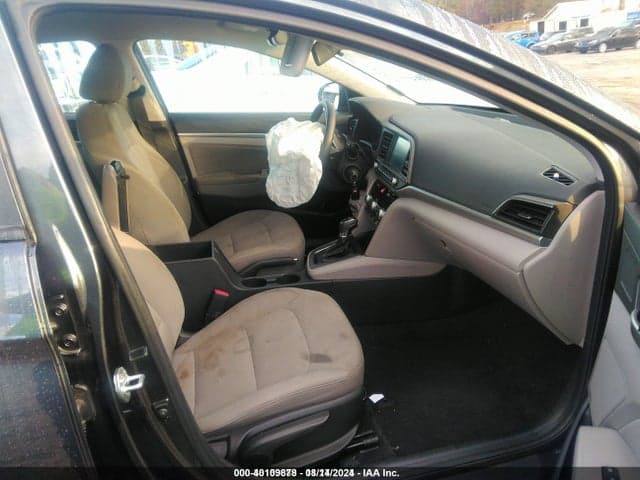 2020 HYUNDAI ELANTRA SEL 5
