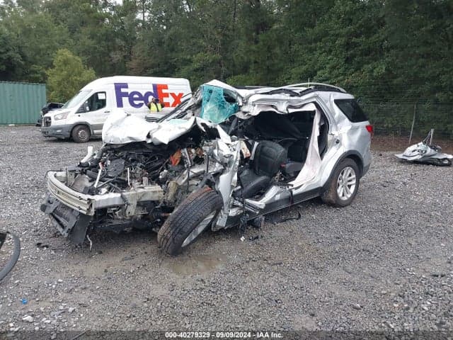2017 FORD EXPLORER XLT 2