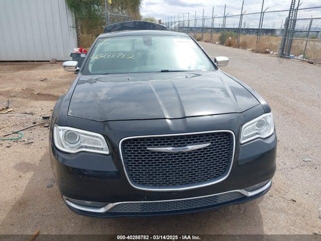 2017 CHRYSLER 300C 13