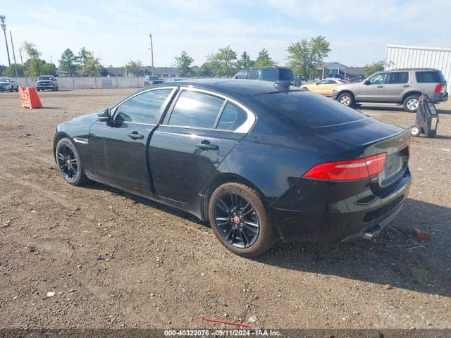2017 JAGUAR XE 20D 3