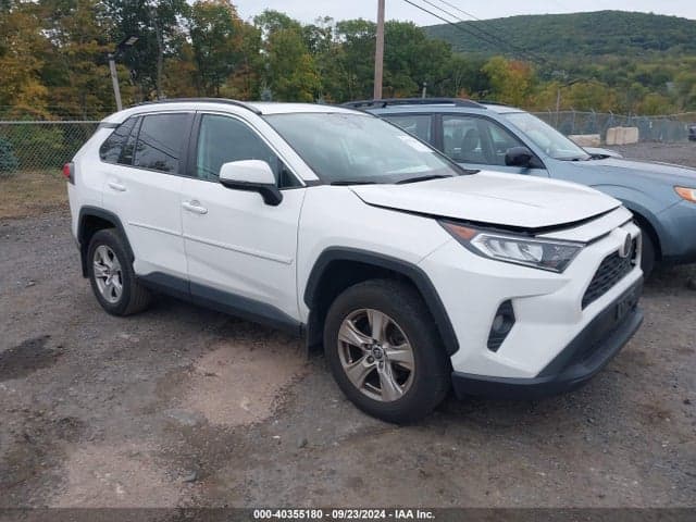 2020 TOYOTA RAV4 XLE - 1