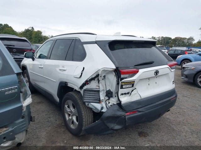 2020 TOYOTA RAV4 XLE 6