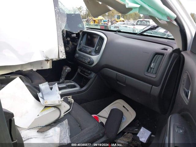 2017 CHEVROLET COLORADO LT 5