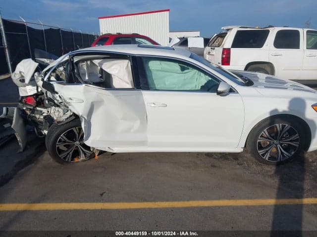2022 VOLKSWAGEN PASSAT 2.0T SE 12