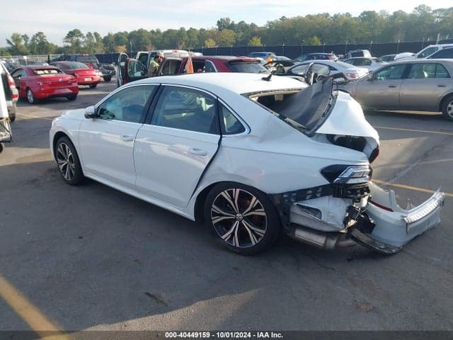2022 VOLKSWAGEN PASSAT 2.0T SE 3