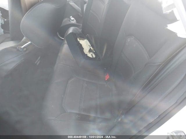2022 VOLKSWAGEN PASSAT 2.0T SE 8