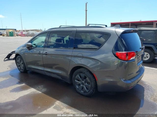 2019 CHRYSLER PACIFICA HYBRID TOURING L 3
